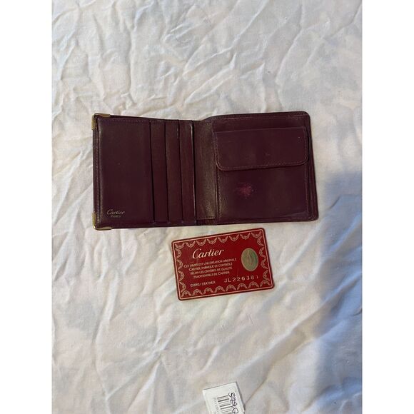 Mens Cartier Leather Bi-Fold Wallet - Picture 2 of 5